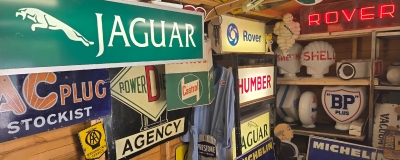 Lightboxes on sale on website 