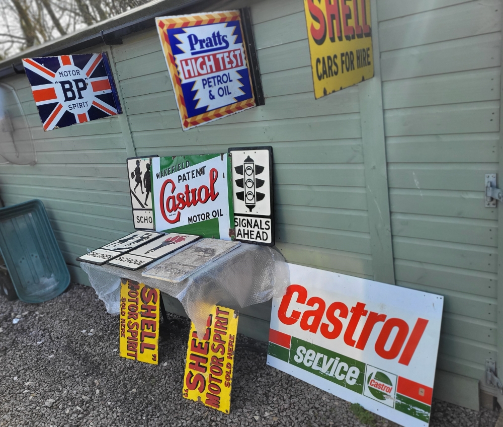 Rob buys 12 signs in Surrey ! all on website !