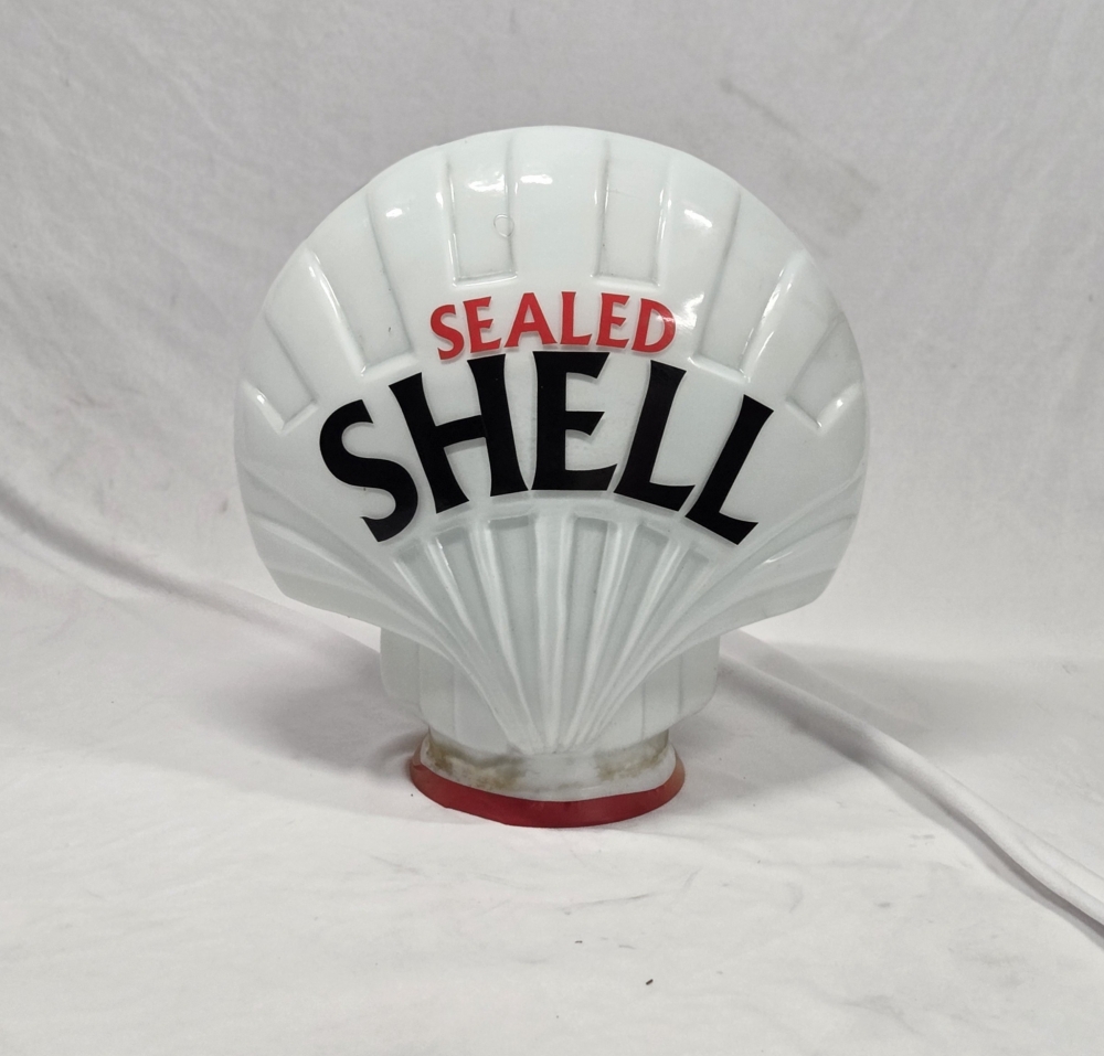 SHELL glass globe Reproduction